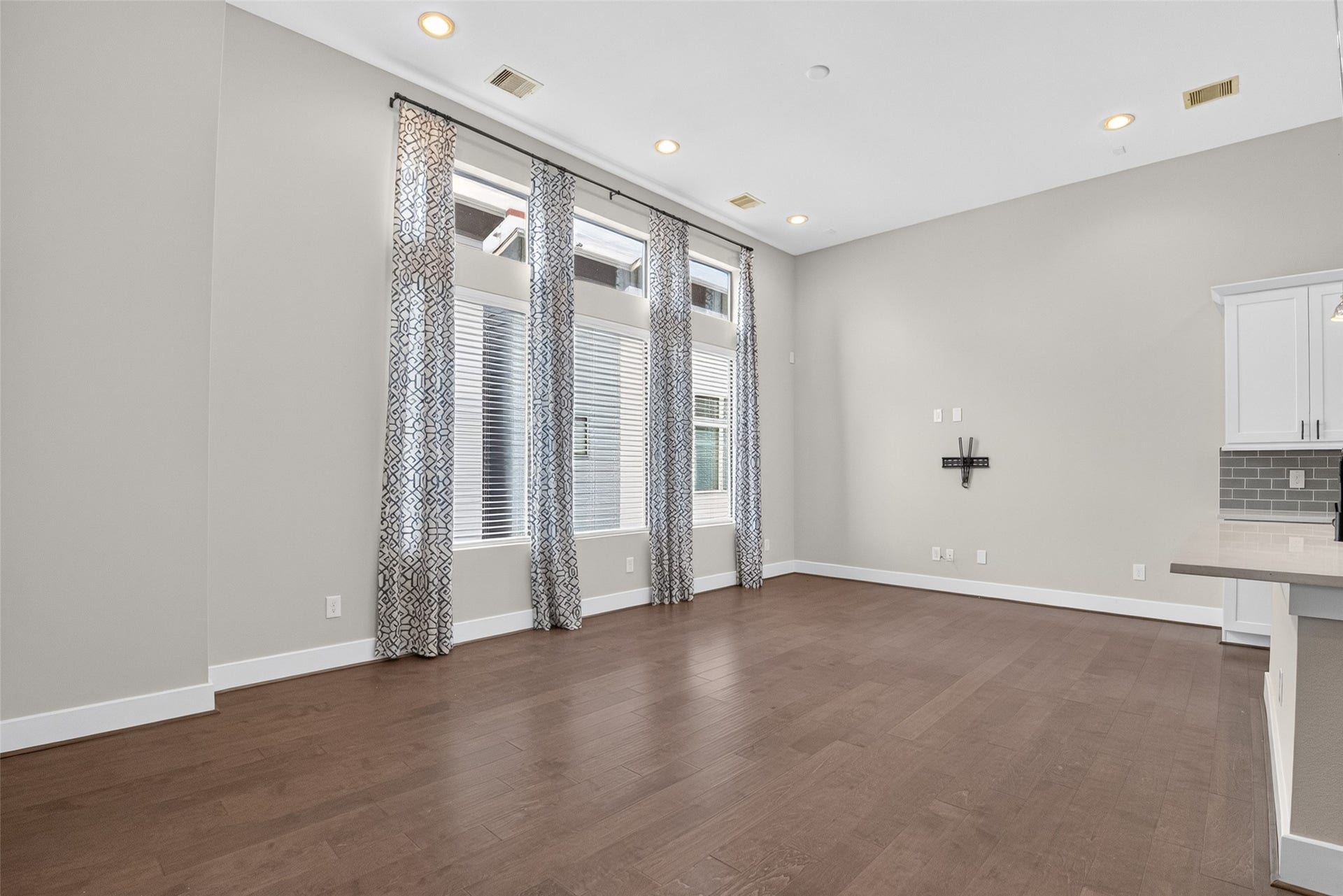 404 Drennan Street, Houston, TX 77003 404 Drennan Street, Houston, TX 77003