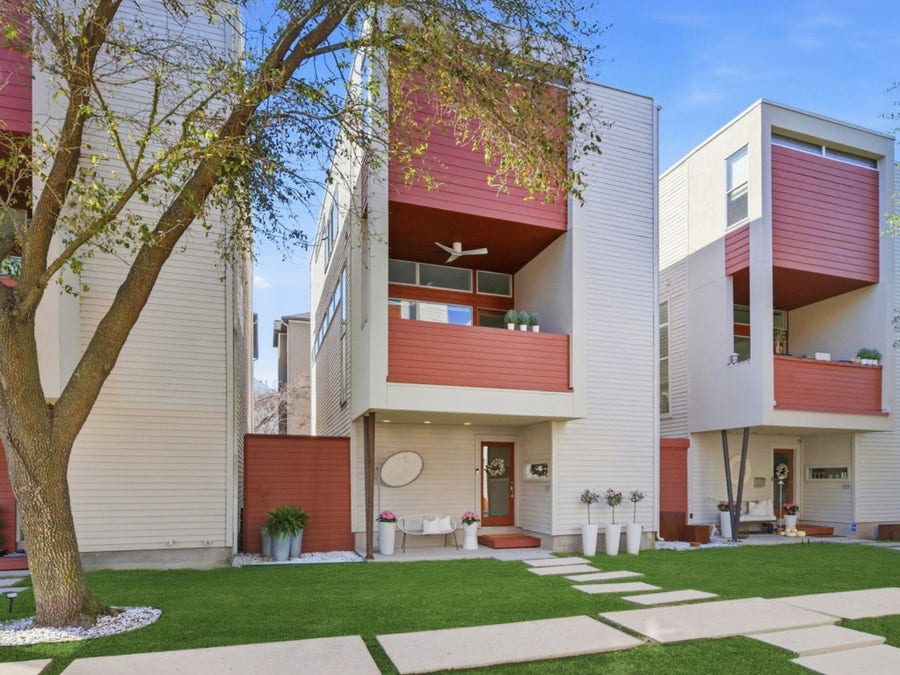 Property photo for 1117 W 17th Street, Houston, TX