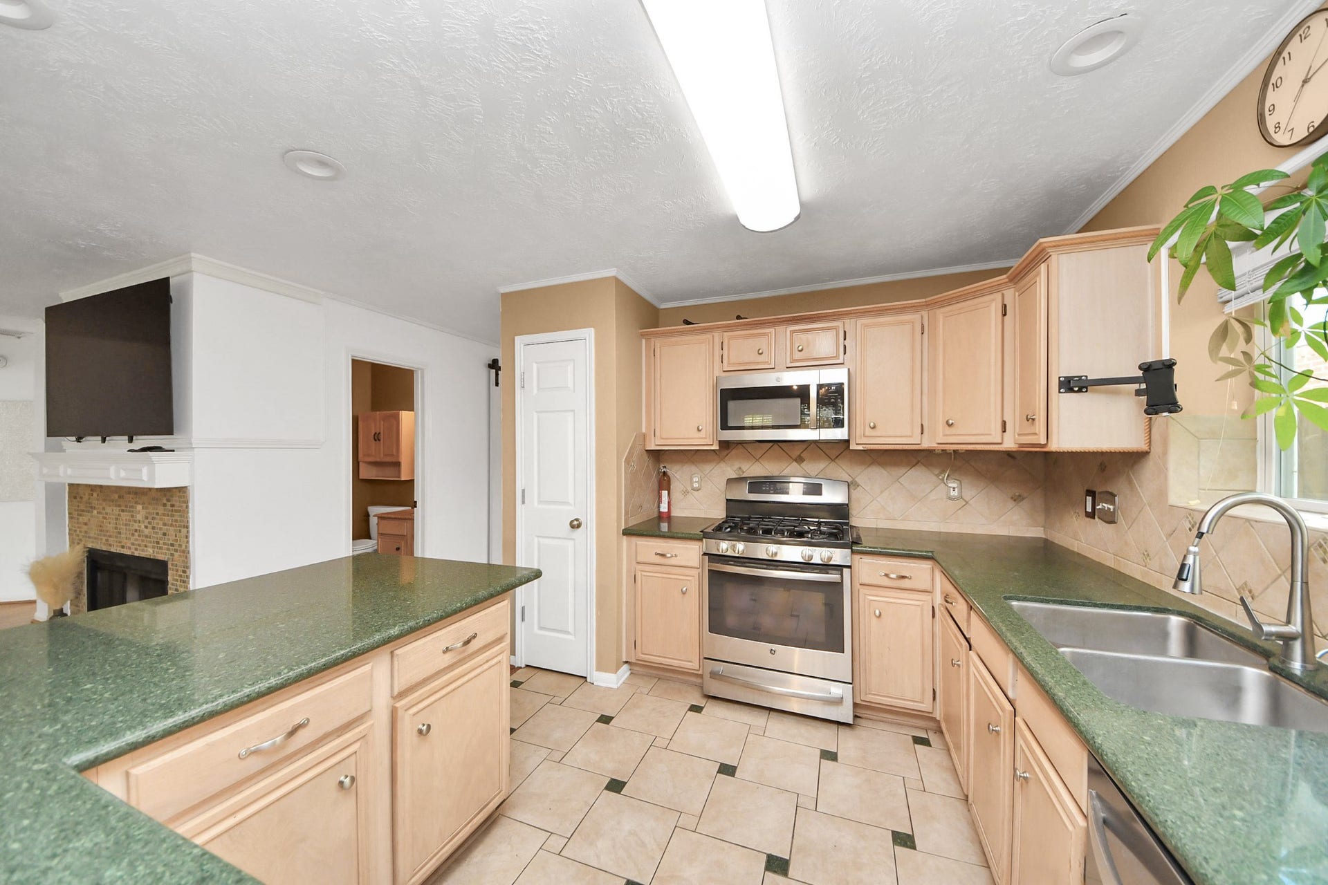 15007 Moss Boulder Court, Houston, TX 77084 15007 Moss Boulder Court, Houston, TX 77084