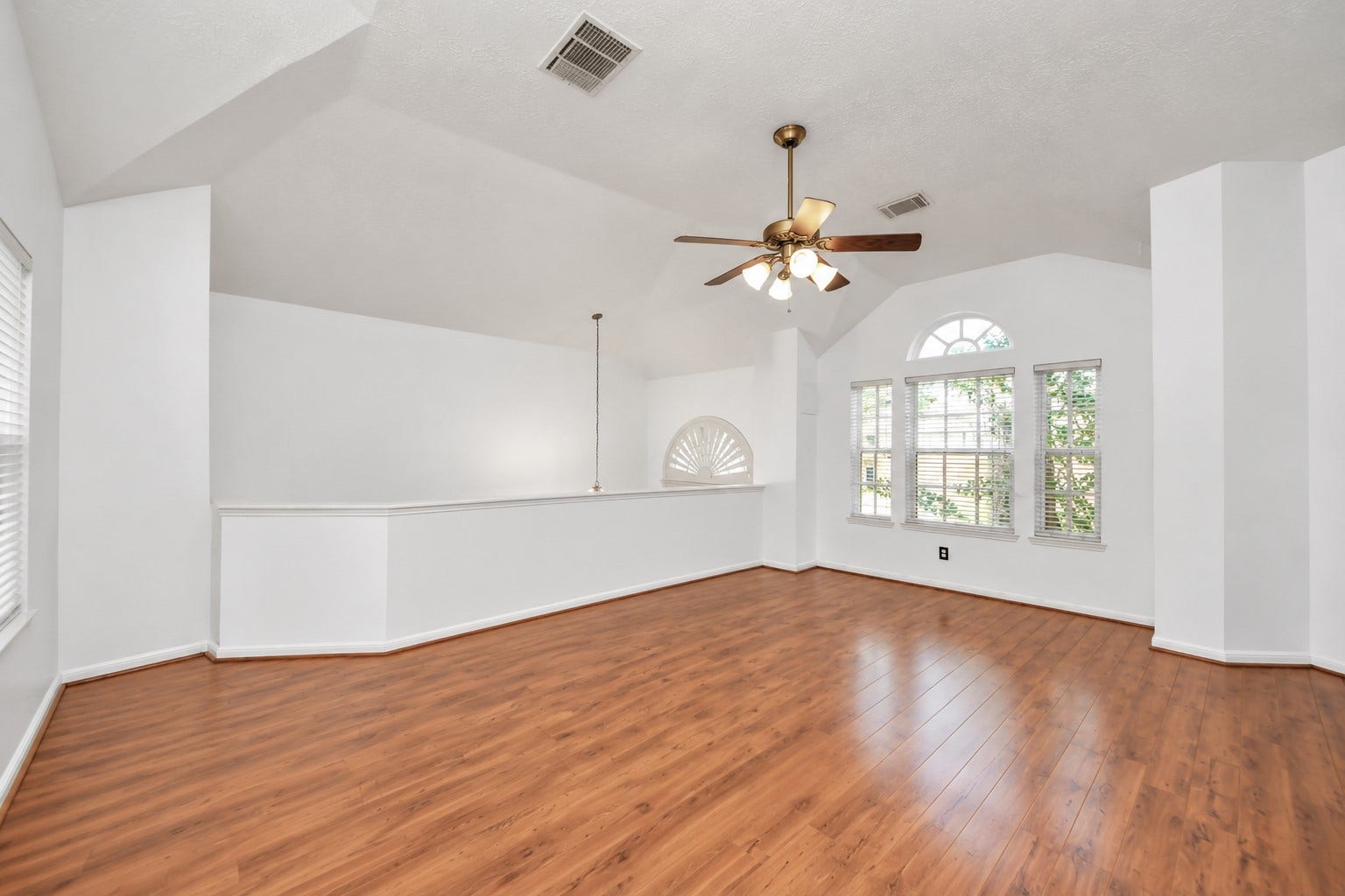 15007 Moss Boulder Court, Houston, TX 77084 Game room