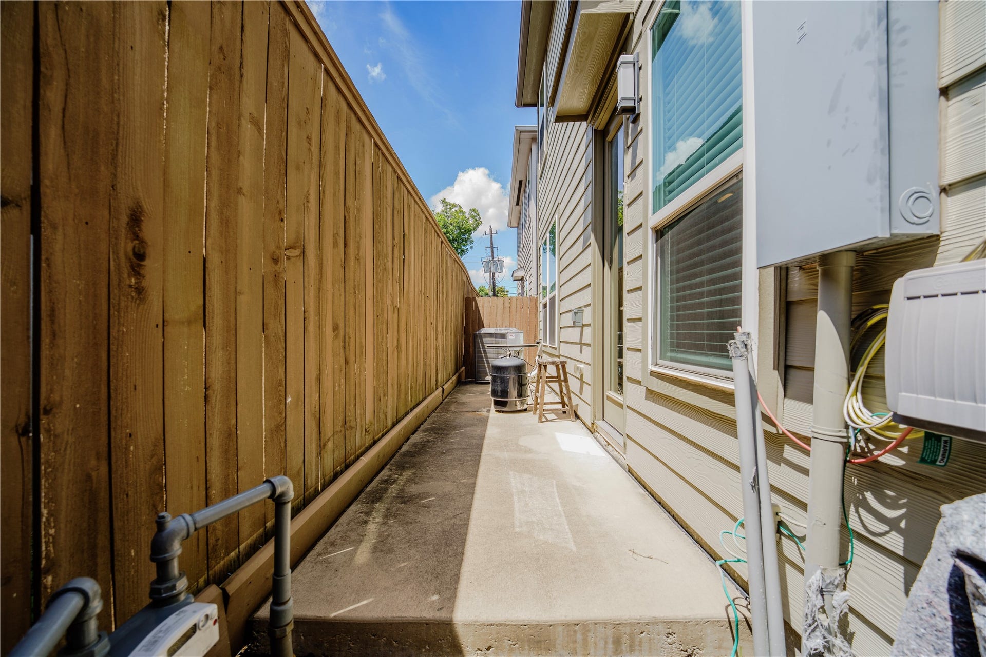 8609 Cedar Brook Point Drive, Houston, TX 77080 8609 Cedar Brook Point Drive, Houston, TX 77080