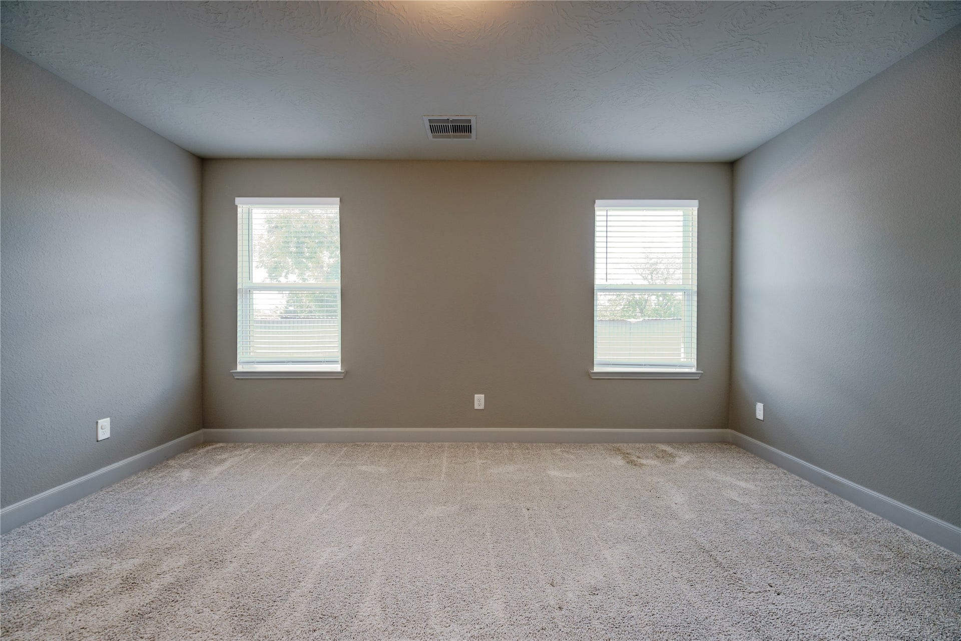 8609 Cedar Brook Point Drive, Houston, TX 77080 Game room