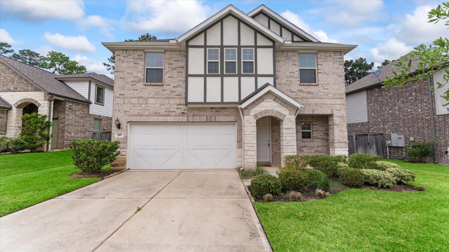 Property photo for 327 Honey Mesquite Path, Conroe, TX