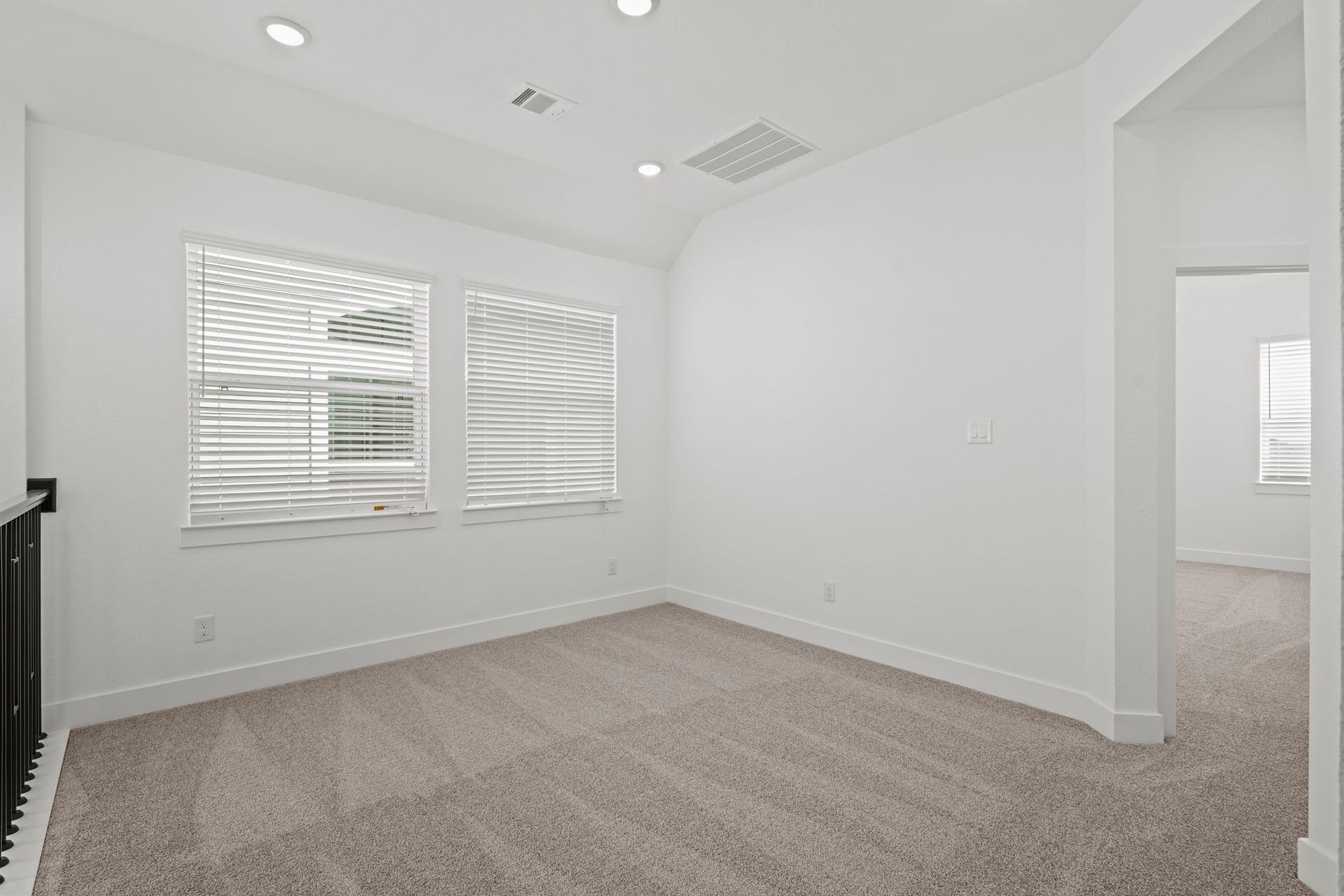 2811 Brandon Bluff Bend, Fulshear, TX 77441 Flex room