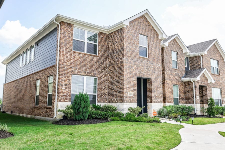 Property photo for 2754 Mariposa Creek Drive, Rosharon, TX