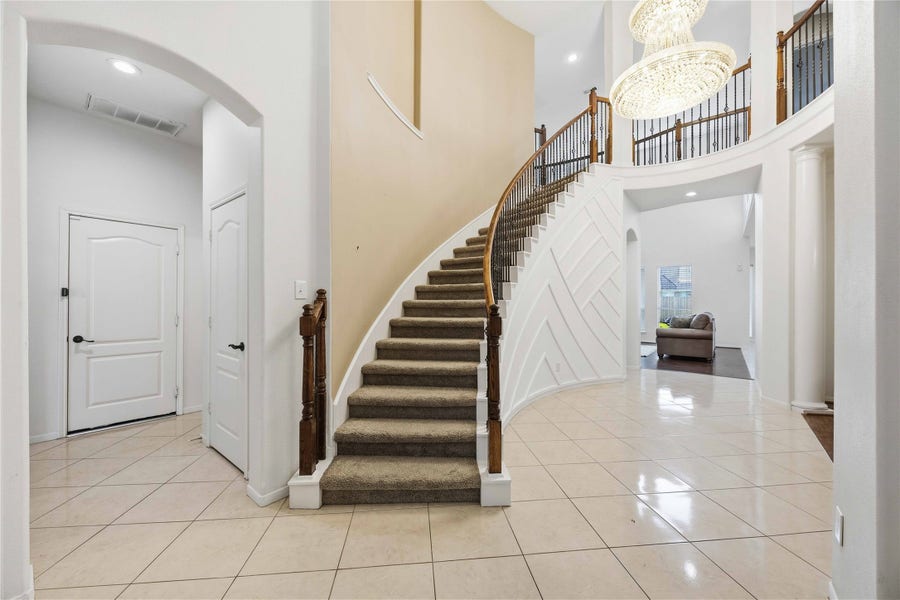 Property photo for 2526 Crystal Shore Drive, Rosharon, TX