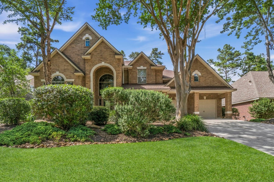 Property photo for 139 E Mirror Ridge Circle, The Woodlands, TX