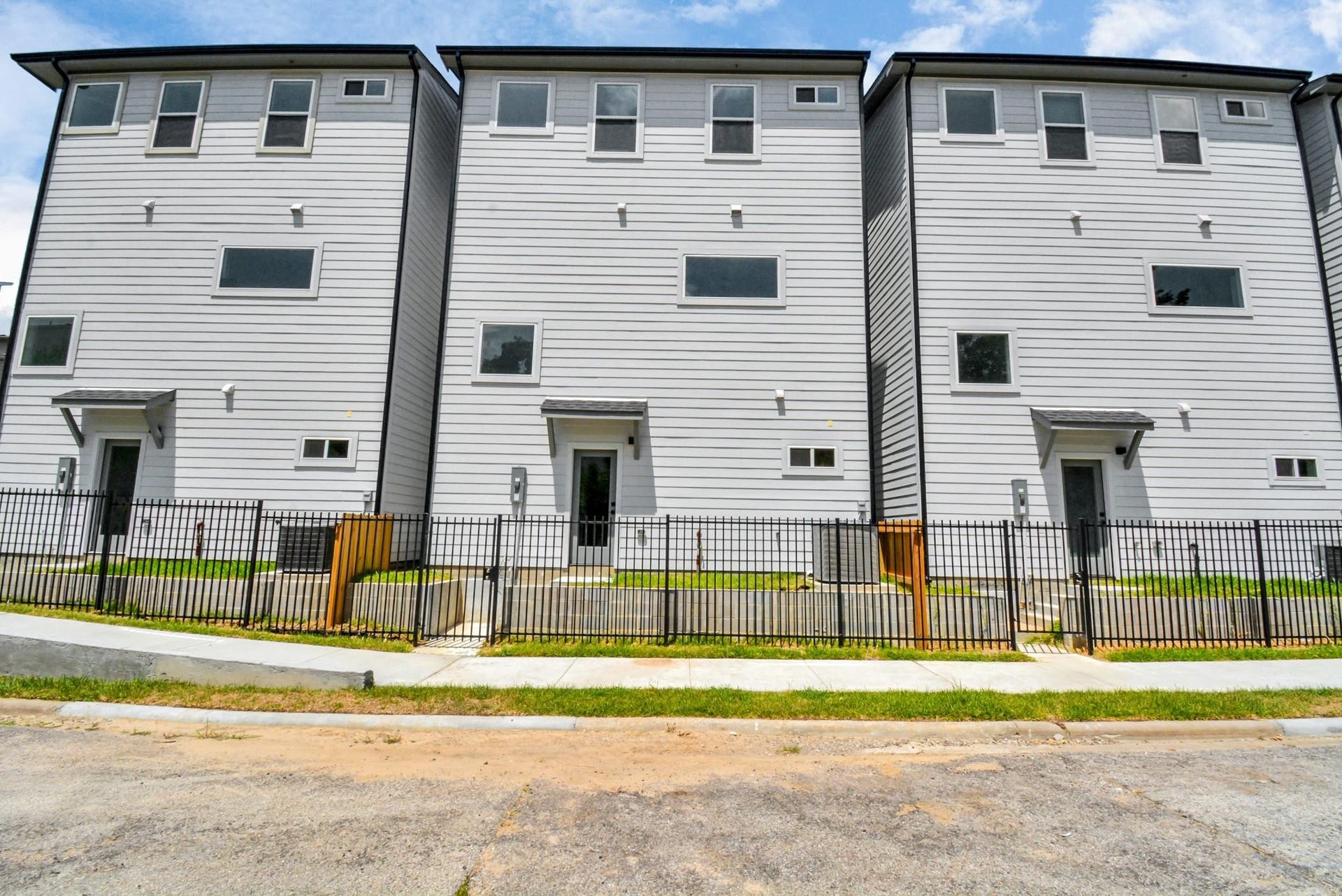 2854 Cline Street, Houston, TX 77020 2854 Cline Street, Houston, TX 77020
