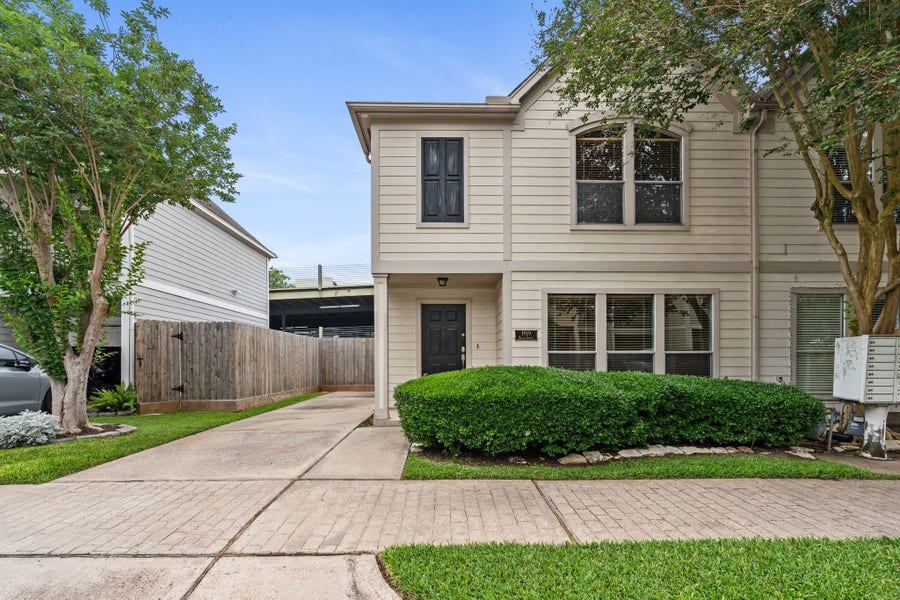 Property photo for 1919 Bailey Street, Houston, TX
