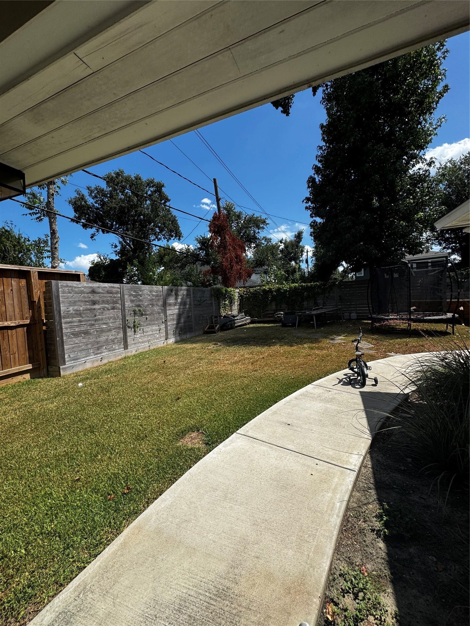 854 T C Jester Boulevard, Houston, TX 77008