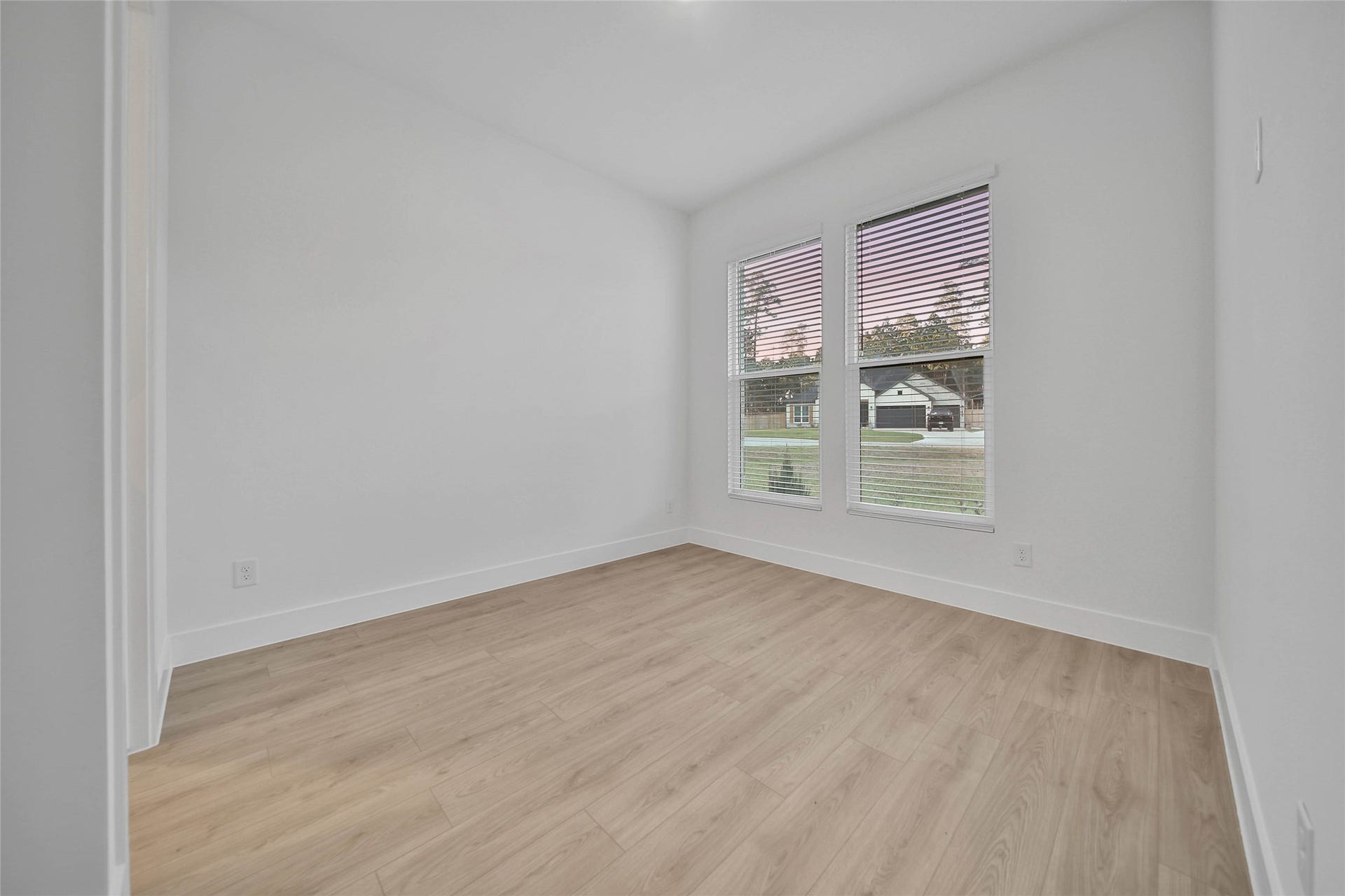 359 Louvenia Court, Pinehurst, TX 77362 359 Louvenia Court, Pinehurst, TX 77362