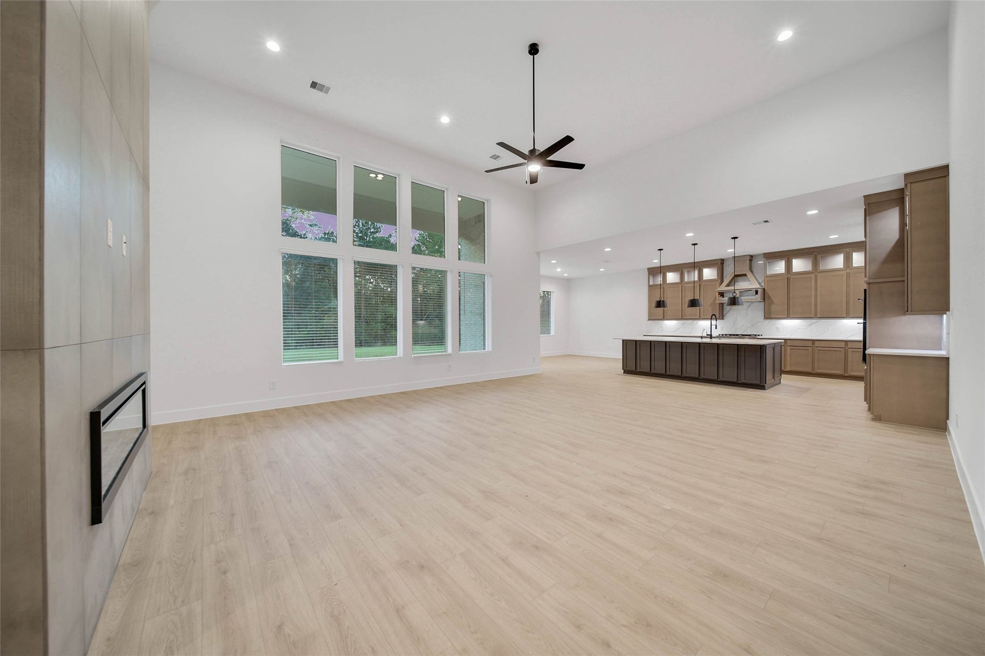 359 Louvenia Court, Pinehurst, TX 77362 359 Louvenia Court, Pinehurst, TX 77362