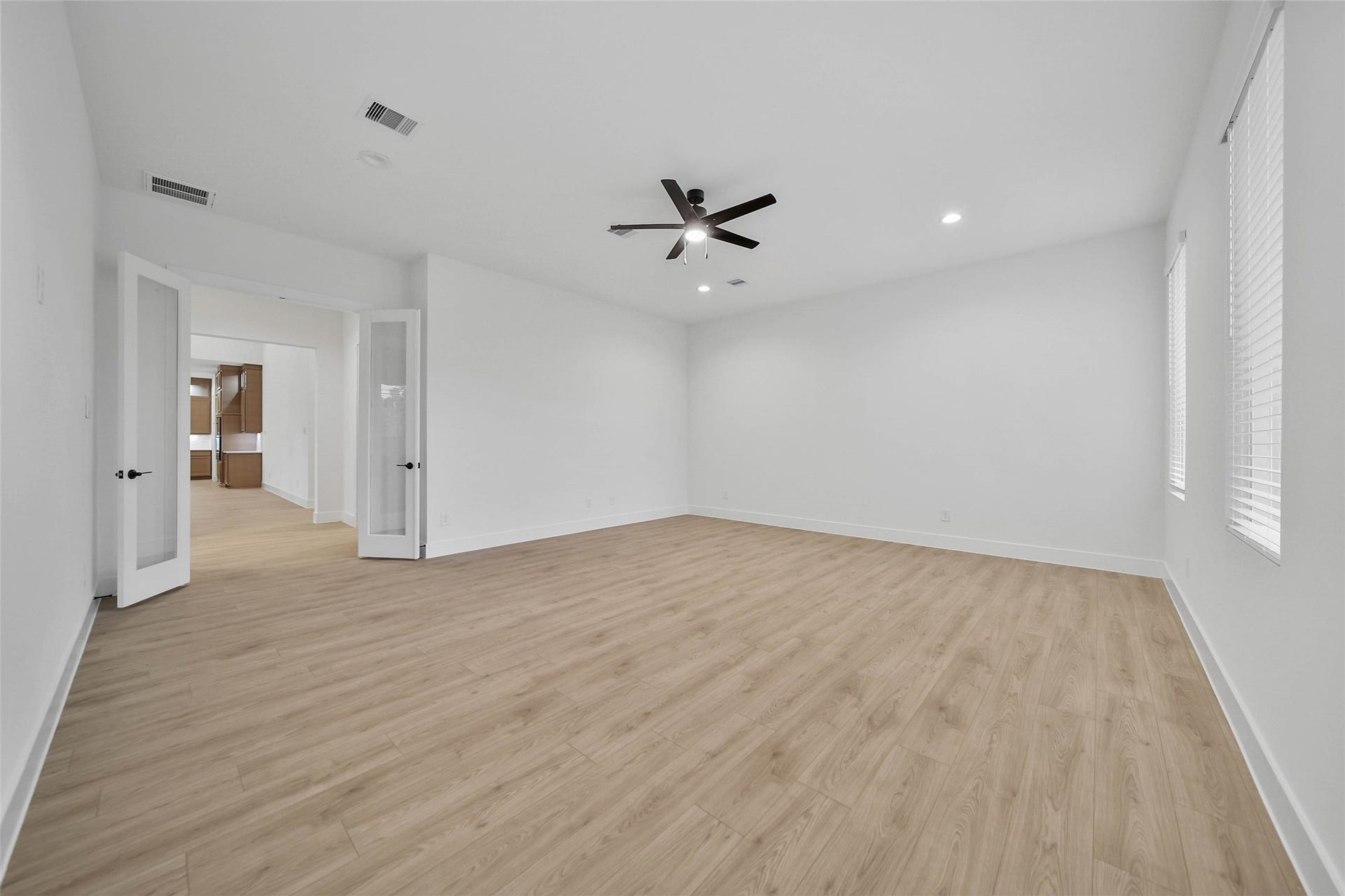 359 Louvenia Court, Pinehurst, TX 77362 359 Louvenia Court, Pinehurst, TX 77362