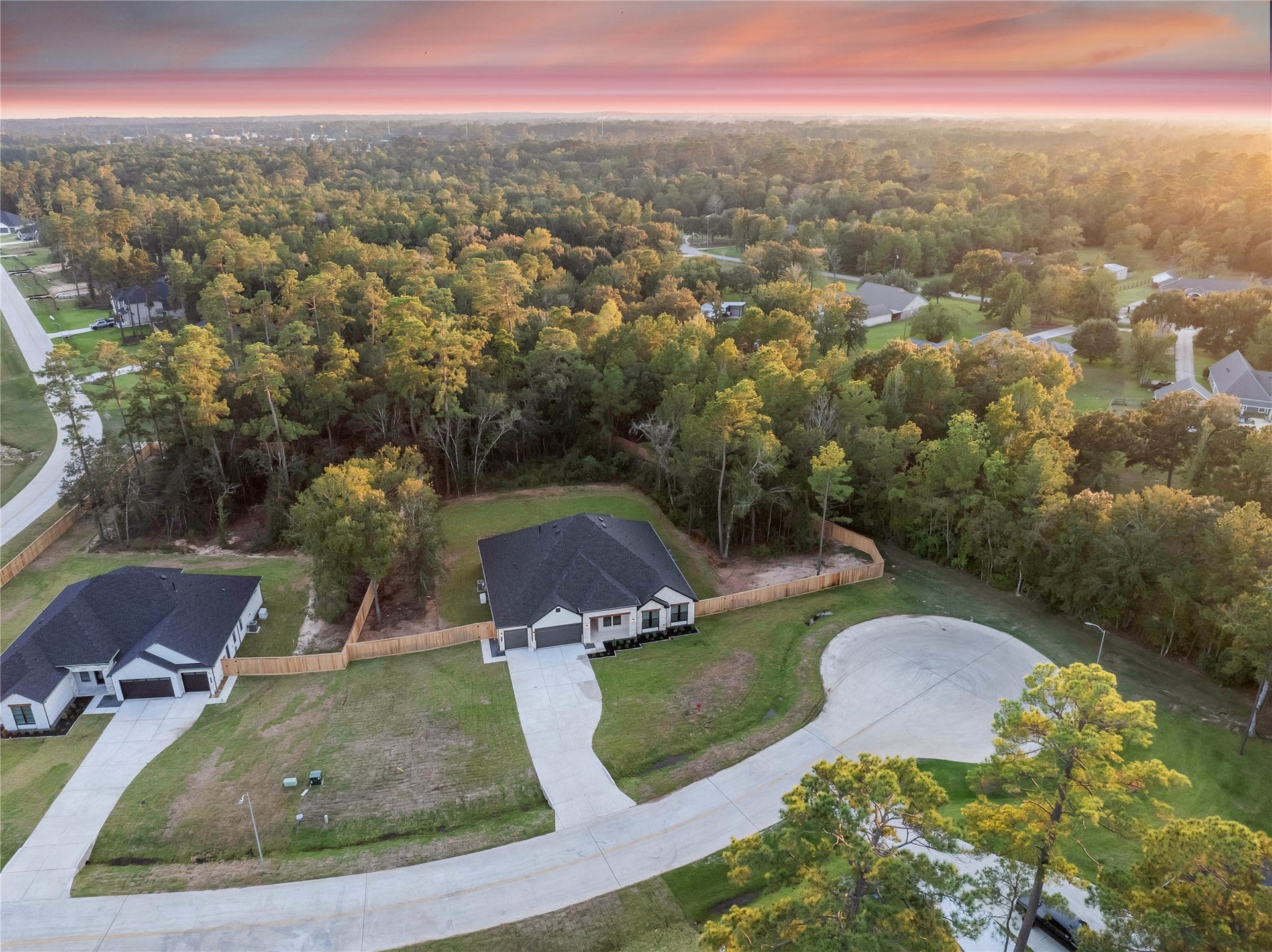 359 Louvenia Court, Pinehurst, TX 77362 359 Louvenia Court, Pinehurst, TX 77362