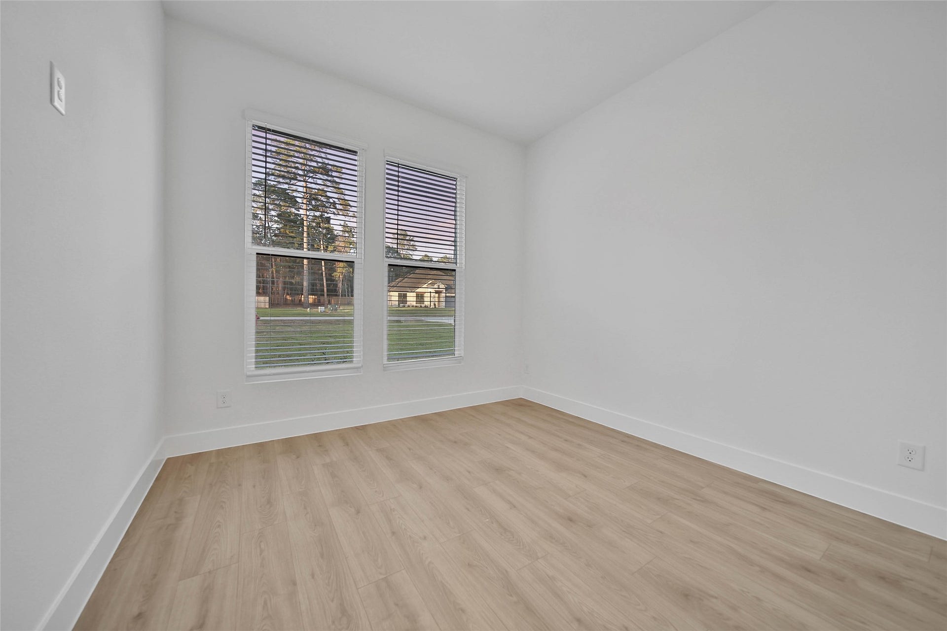 359 Louvenia Court, Pinehurst, TX 77362 359 Louvenia Court, Pinehurst, TX 77362