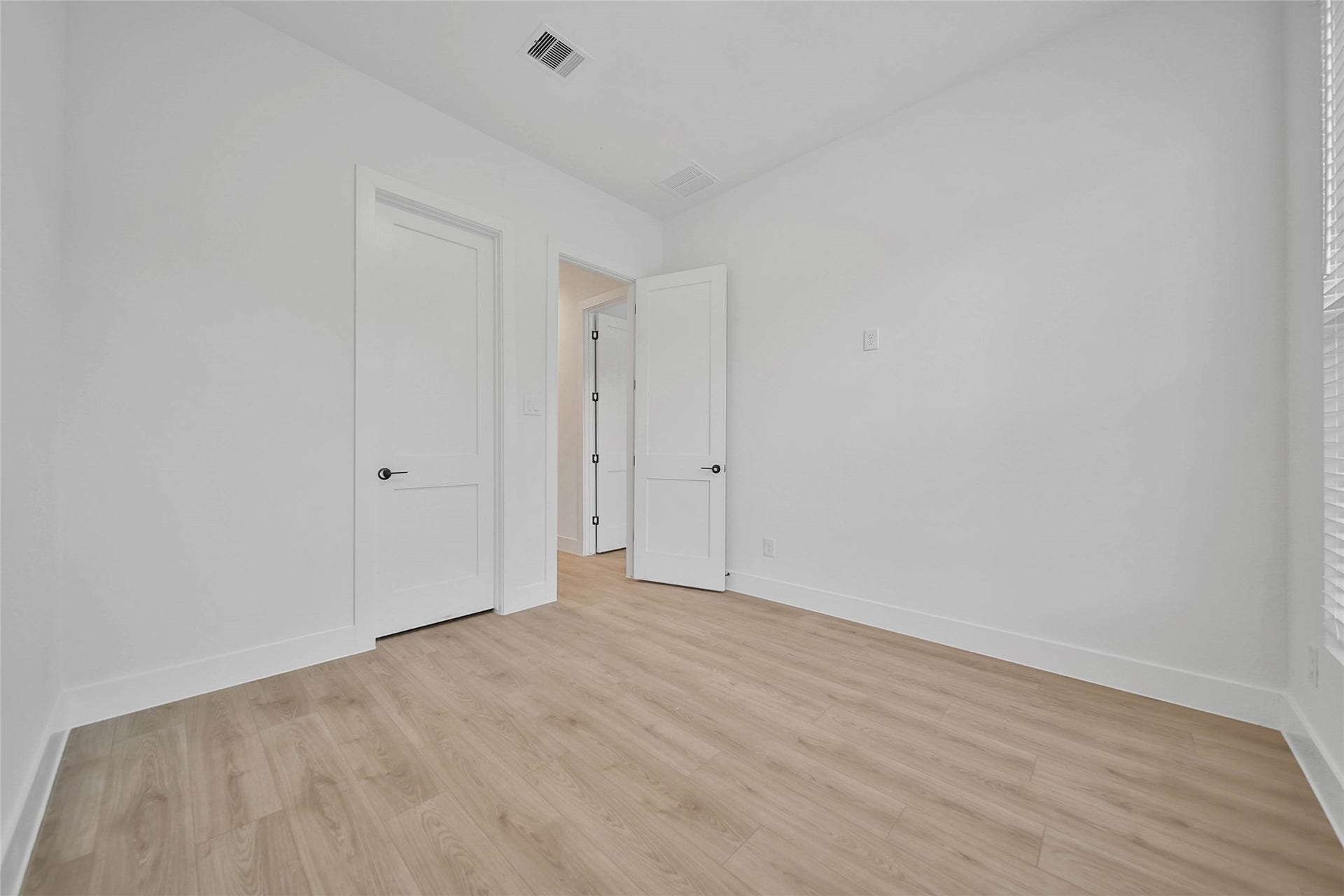 359 Louvenia Court, Pinehurst, TX 77362 359 Louvenia Court, Pinehurst, TX 77362