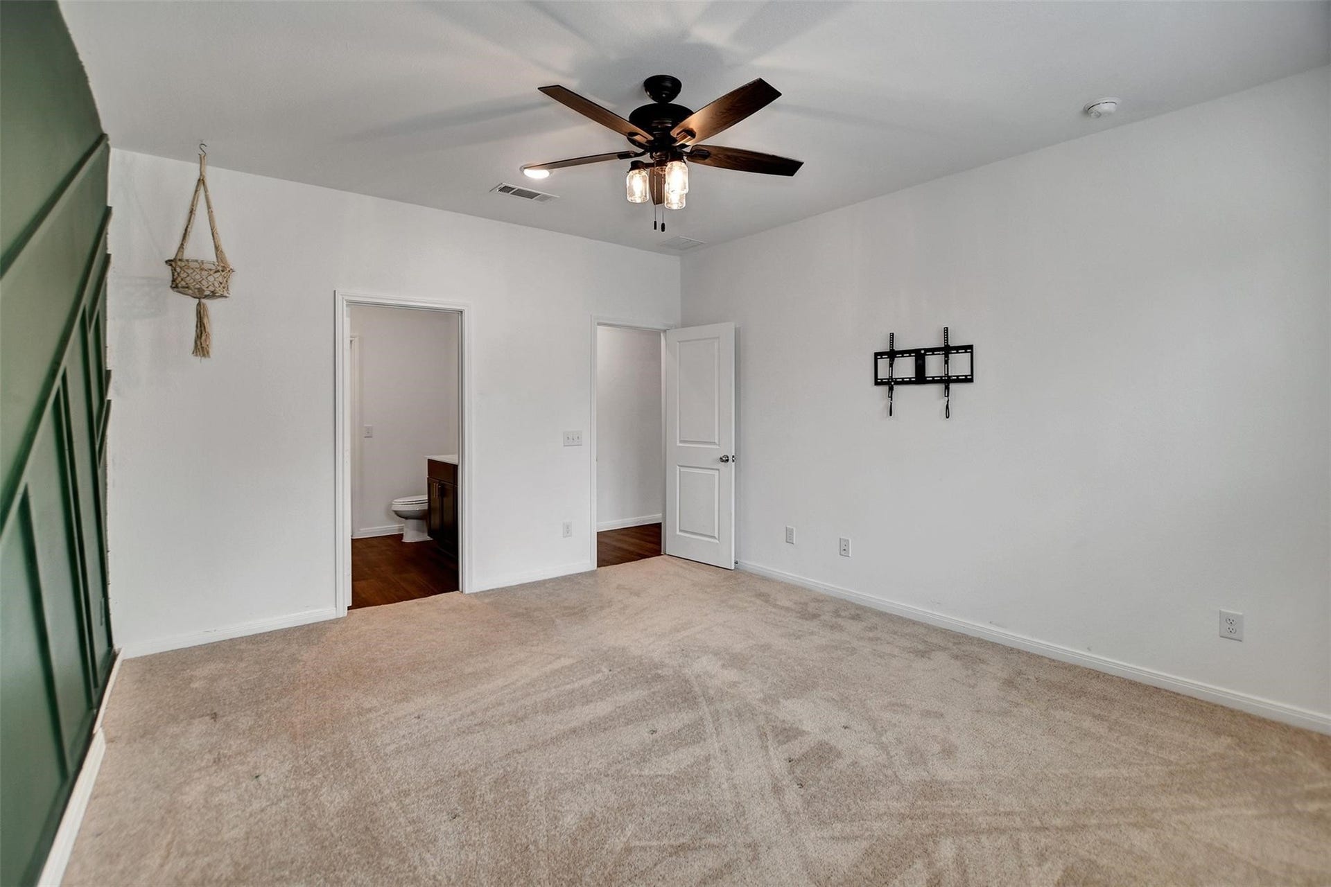 315 Appaloosa Drive, Alvin, TX 77511 315 Appaloosa Drive, Alvin, TX 77511
