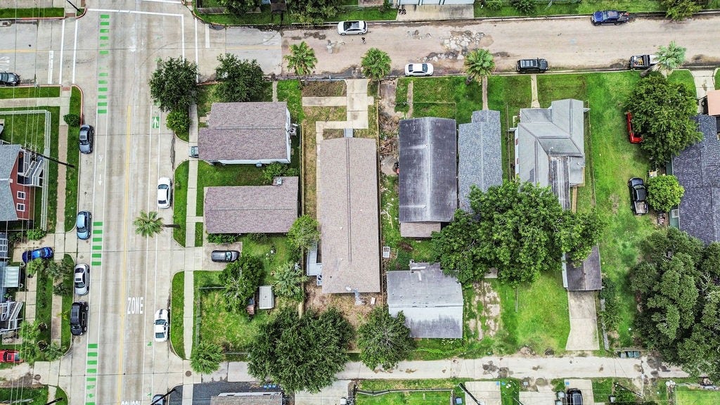 5306 Avenue M 1/2, Galveston, TX 77551 5306 Avenue M 1/2, Galveston, TX 77551