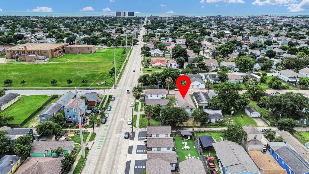 5306 Avenue M 1/2, Galveston, TX 77551 5306 Avenue M 1/2, Galveston, TX 77551