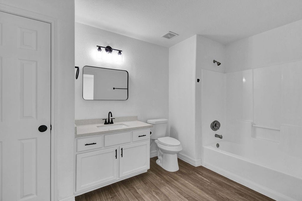 5306 Avenue M 1/2, Galveston, TX 77551 5306 Avenue M 1/2, Galveston, TX 77551