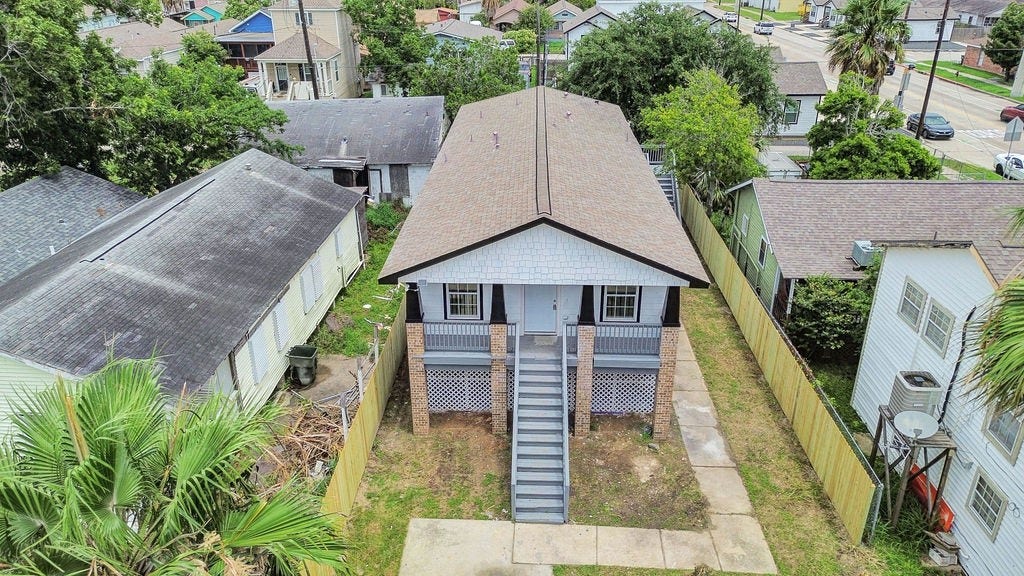 5306 Avenue M 1/2, Galveston, TX 77551 5306 Avenue M 1/2, Galveston, TX 77551