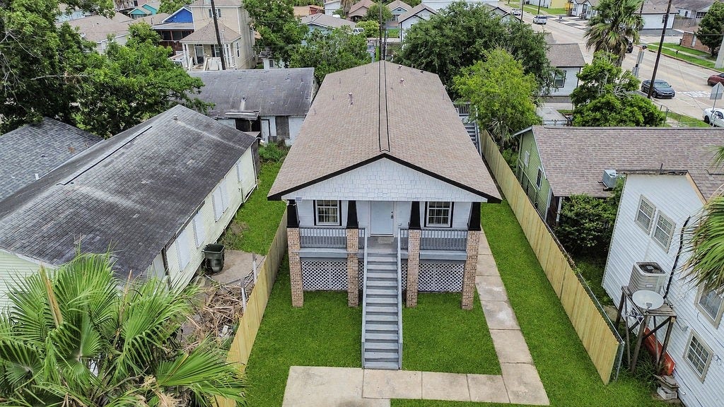 5306 Avenue M 1/2, Galveston, TX 77551 5306 Avenue M 1/2, Galveston, TX 77551