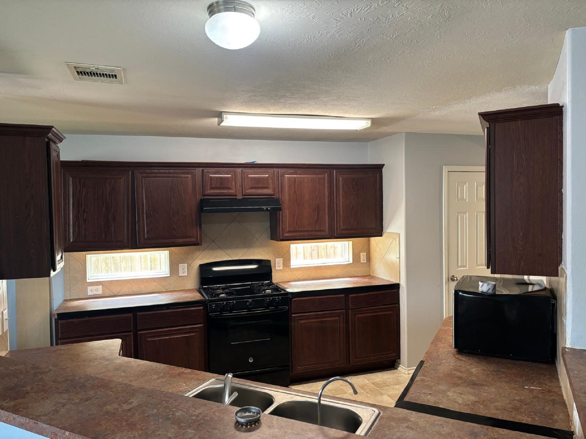 1106 Crestmont Place Loop, Missouri City, TX 77489 1106 Crestmont Place Loop, Missouri City, TX 77489