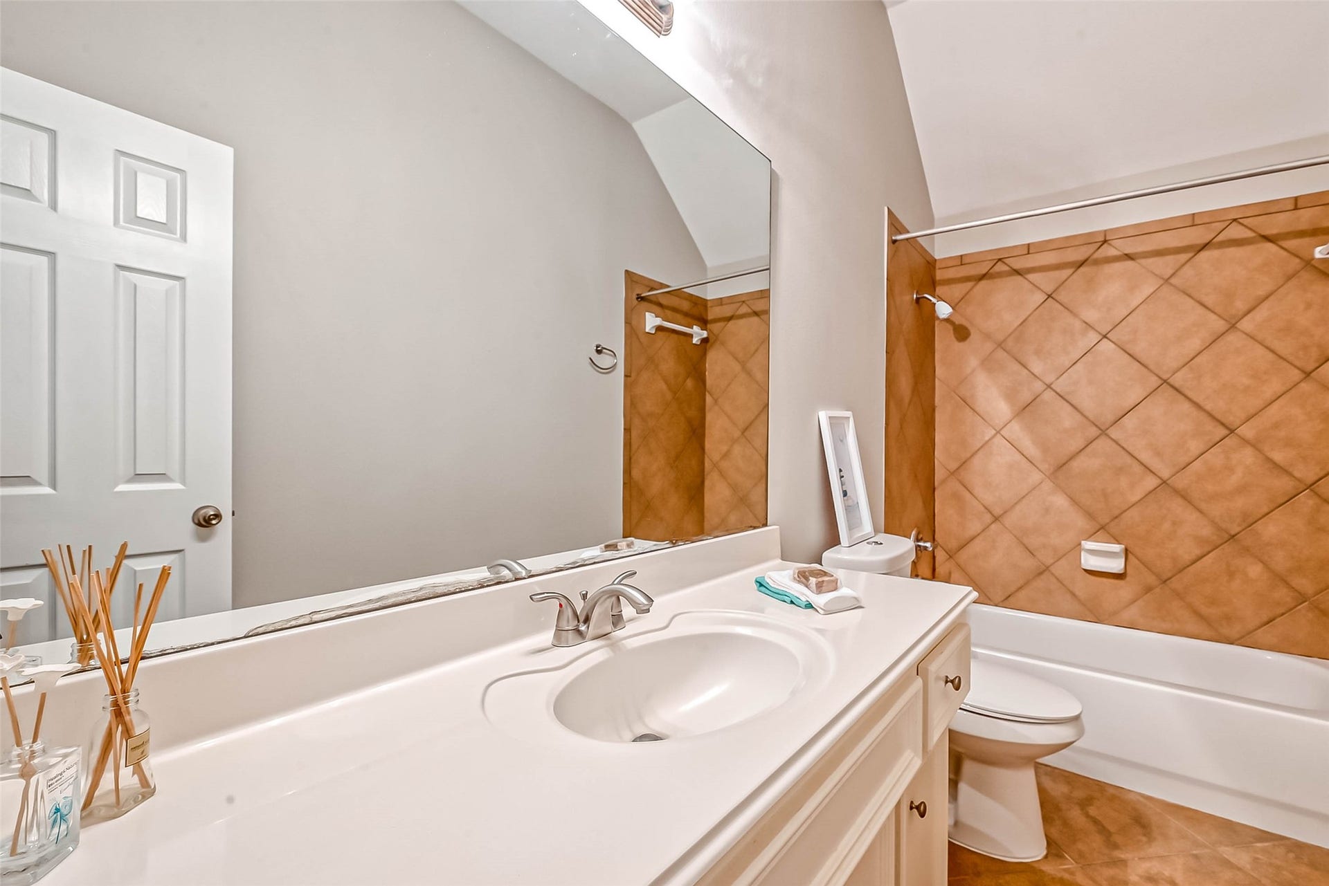 4422 Eden Point Lane, Katy, TX 77494 4422 Eden Point Lane, Katy, TX 77494
