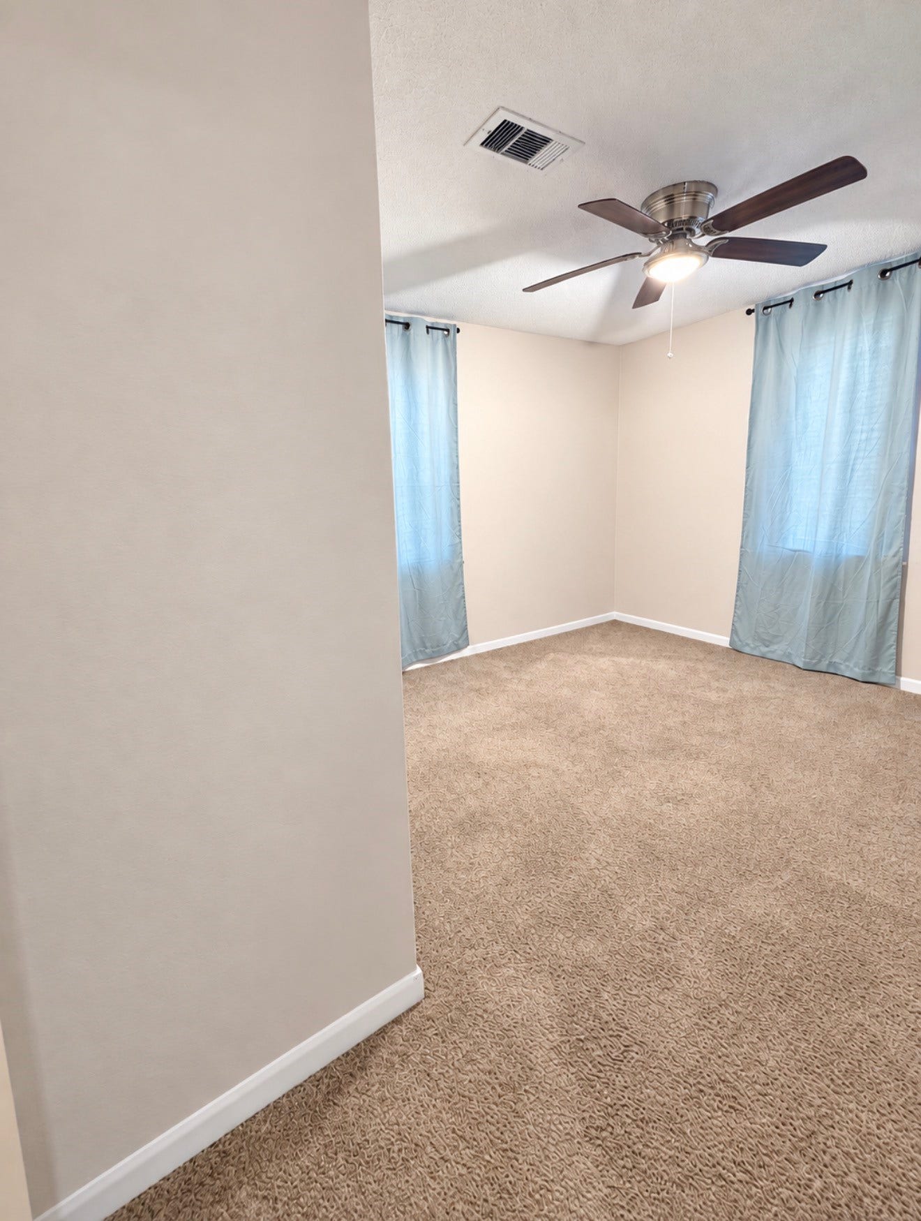 904 Sherwood Drive, Pasadena, TX 77502 904 Sherwood Drive, Pasadena, TX 77502