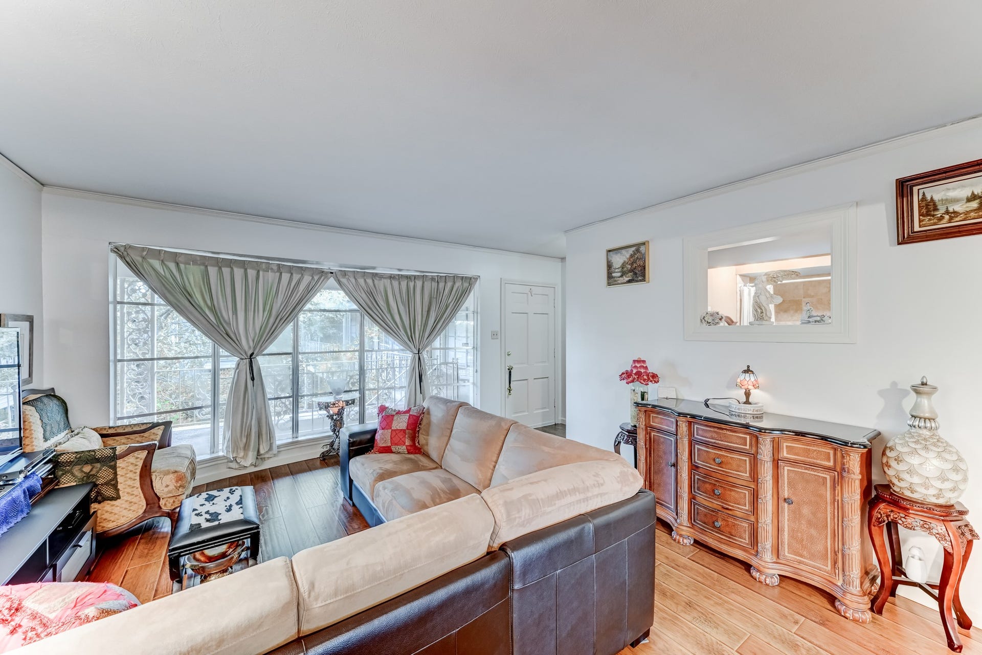 2727 Briarhurst Drive, #25, Houston, TX 77057