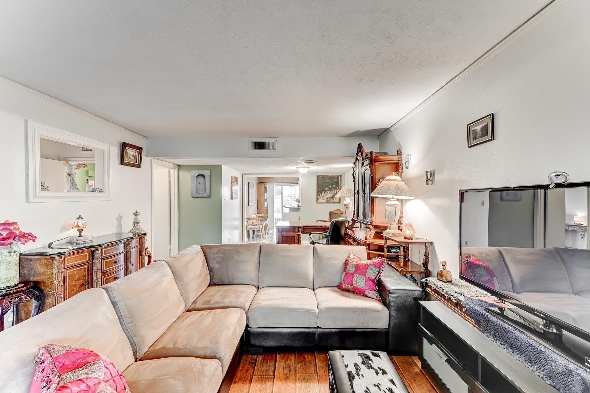 2727 Briarhurst Drive, #25, Houston, TX 77057