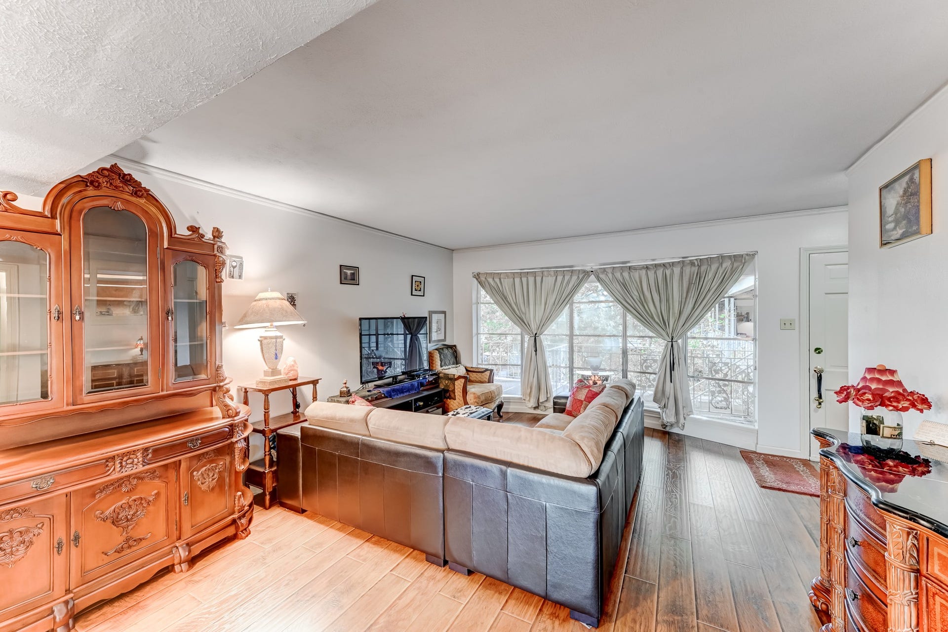 2727 Briarhurst Drive, #25, Houston, TX 77057