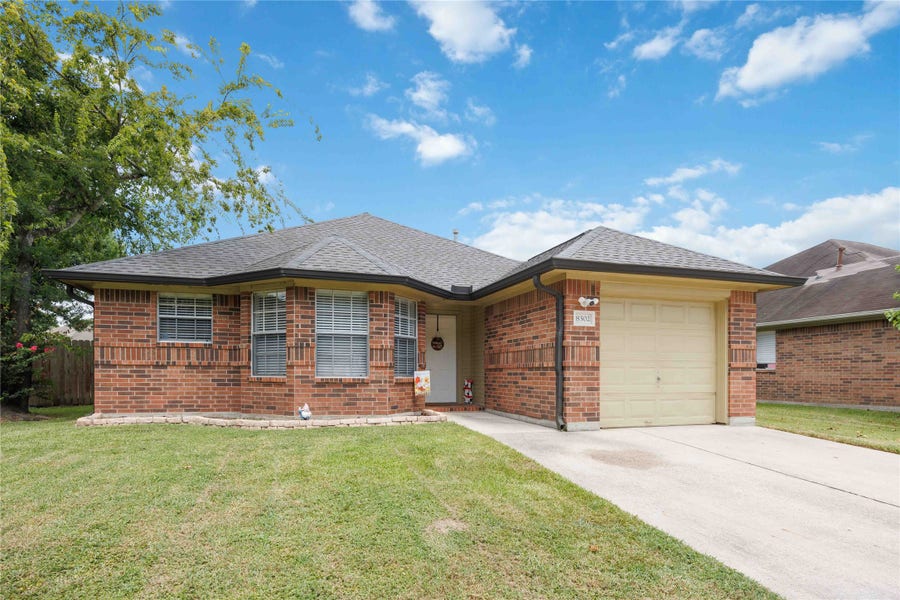 Property photo for 8302 Sanford Street, Baytown, TX