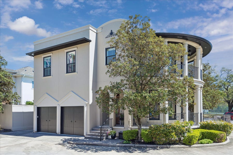 Property photo for 102 Vieux Carre Drive, Houston, TX
