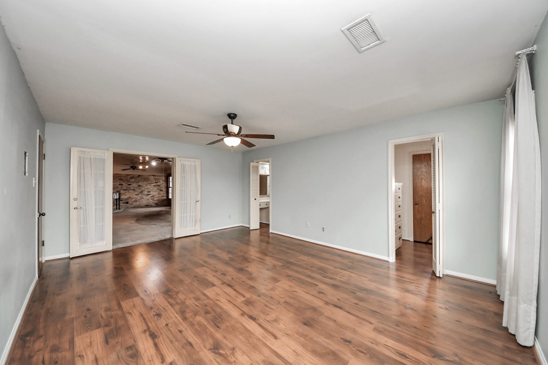 17115 County Road 831, Pearland, TX 77584 17115 County Road 831, Pearland, TX 77584