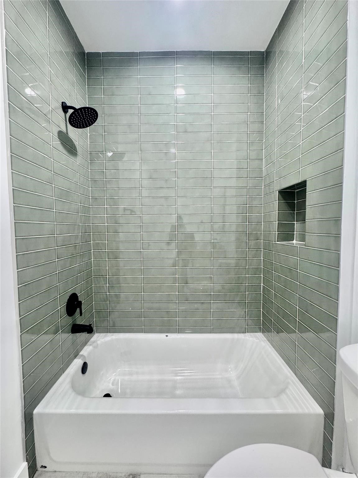 6926 Paris Street, Houston, TX 77021 6926 Paris Street, Houston, TX 77021