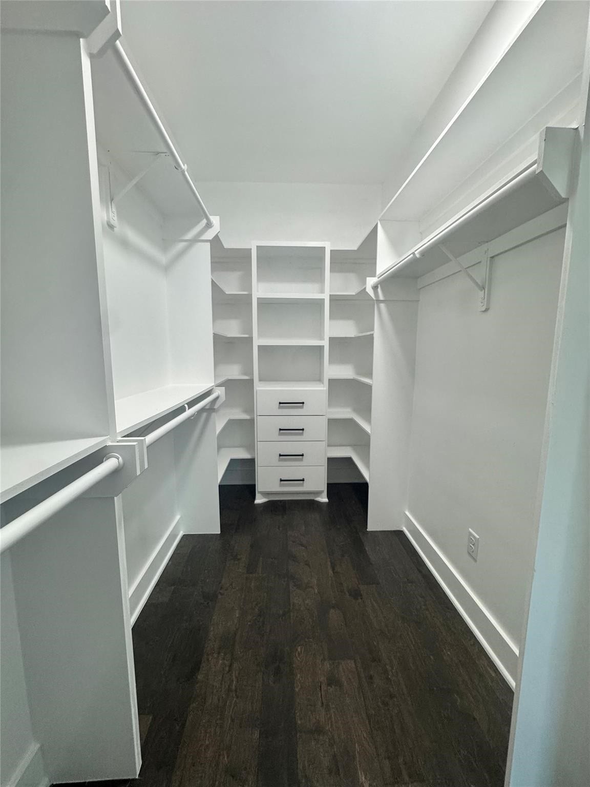 6926 Paris Street, Houston, TX 77021 6926 Paris Street, Houston, TX 77021