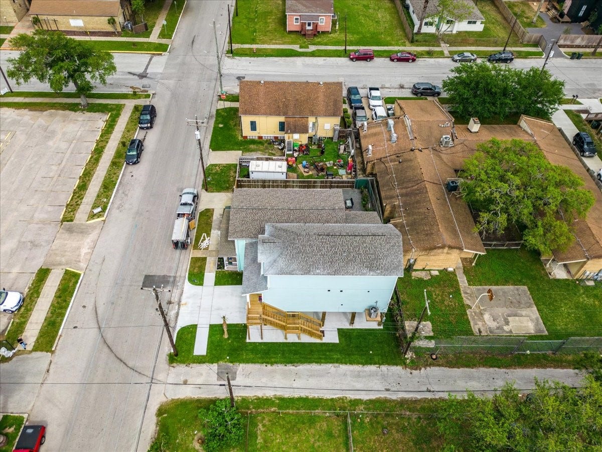 3211 Avenue K, Galveston, TX 77550 3211 Avenue K, Galveston, TX 77550