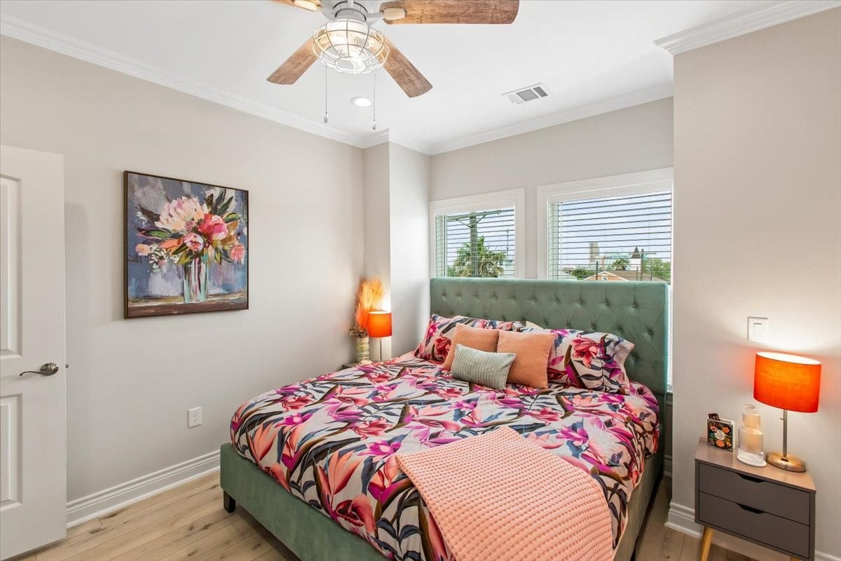 3211 Avenue K, Galveston, TX 77550 3211 Avenue K, Galveston, TX 77550