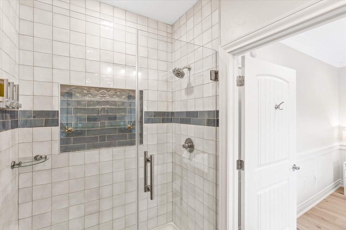 3211 Avenue K, Galveston, TX 77550 3211 Avenue K, Galveston, TX 77550