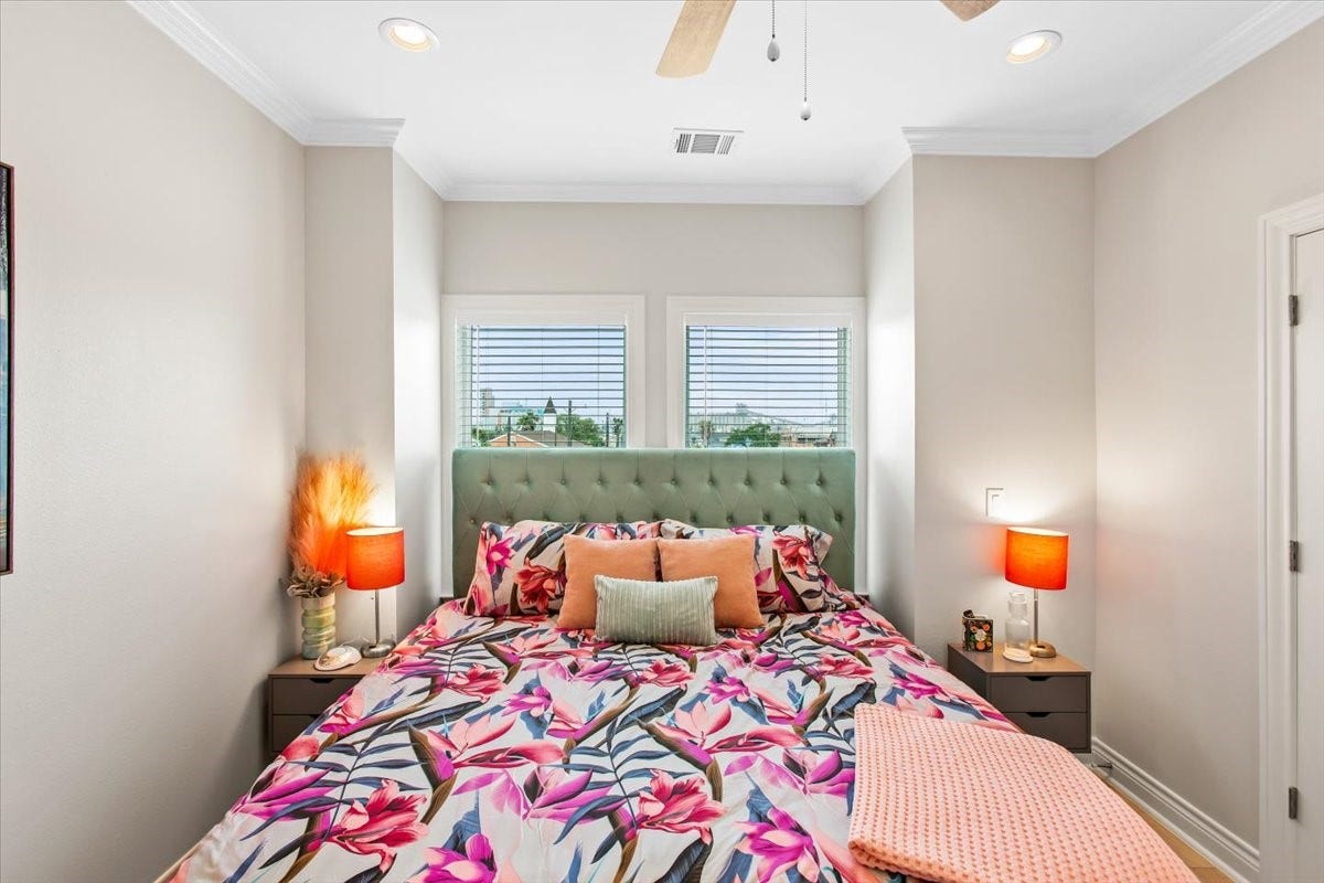 3211 Avenue K, Galveston, TX 77550 Bedroom number 4