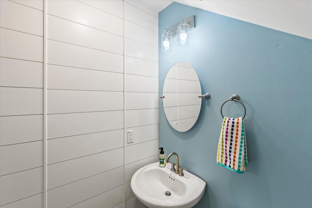 3211 Avenue K, Galveston, TX 77550 3211 Avenue K, Galveston, TX 77550