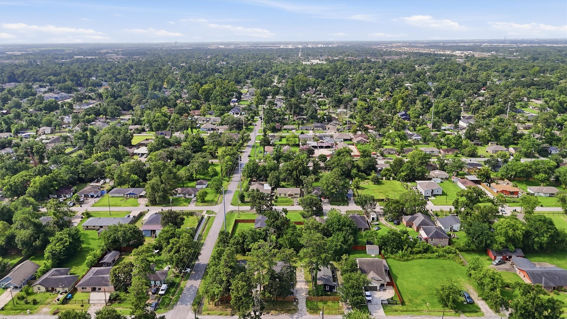 8034 Record Street, Houston, TX 77028 8034 Record Street, Houston, TX 77028