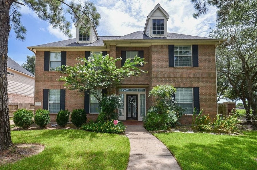 Property photo for 2515 Lansing Circle, Pearland, TX