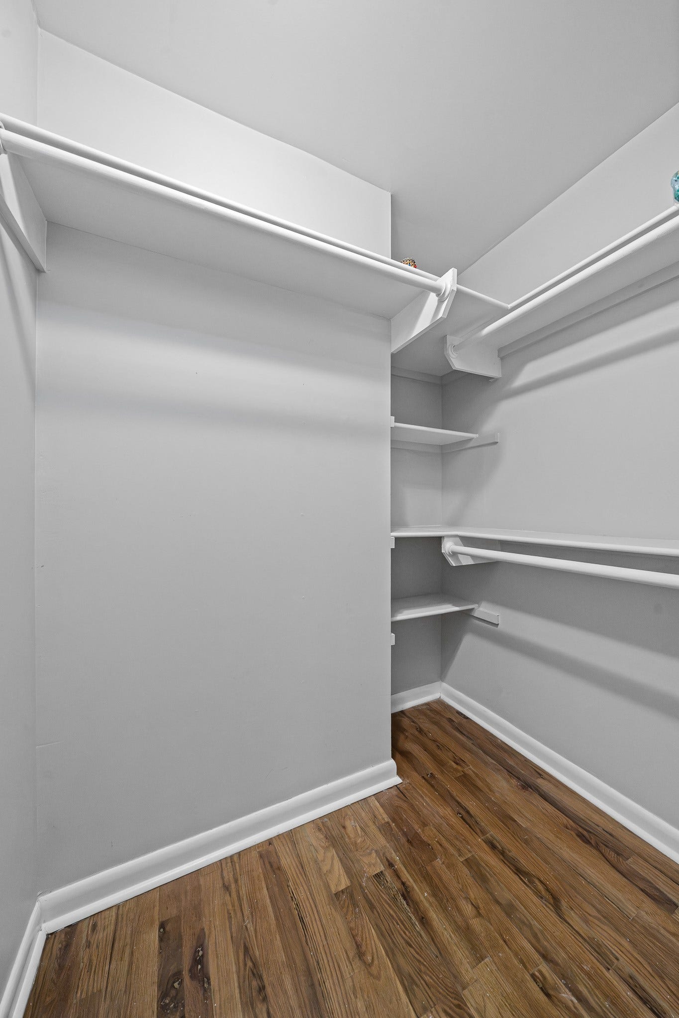 5606 Warm Springs Road, Houston, TX 77035 5606 Warm Springs Road, Houston, TX 77035