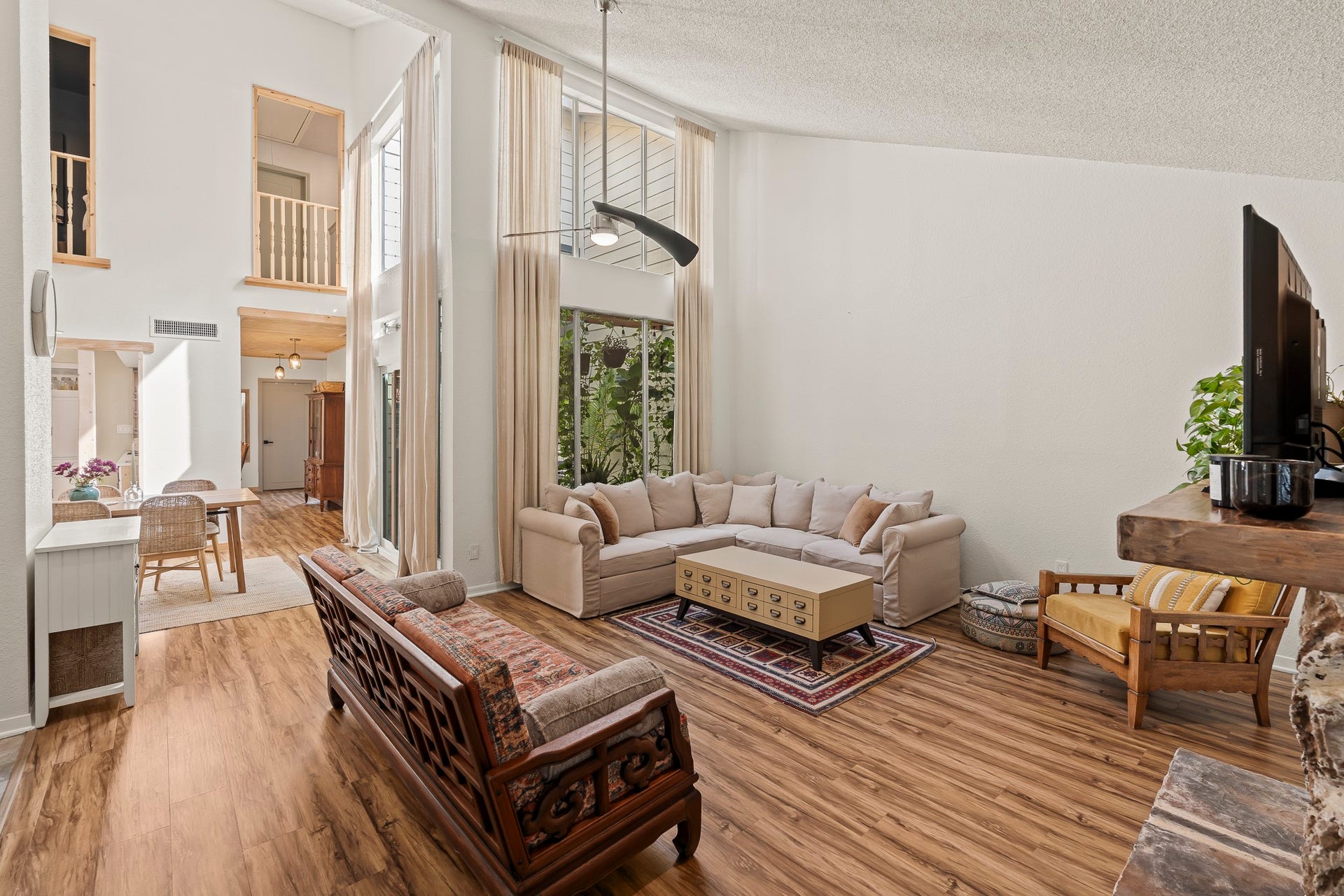 11820 Barryknoll Lane, #60, Houston, TX 77024 11820 Barryknoll Lane, #60, Houston, TX 77024