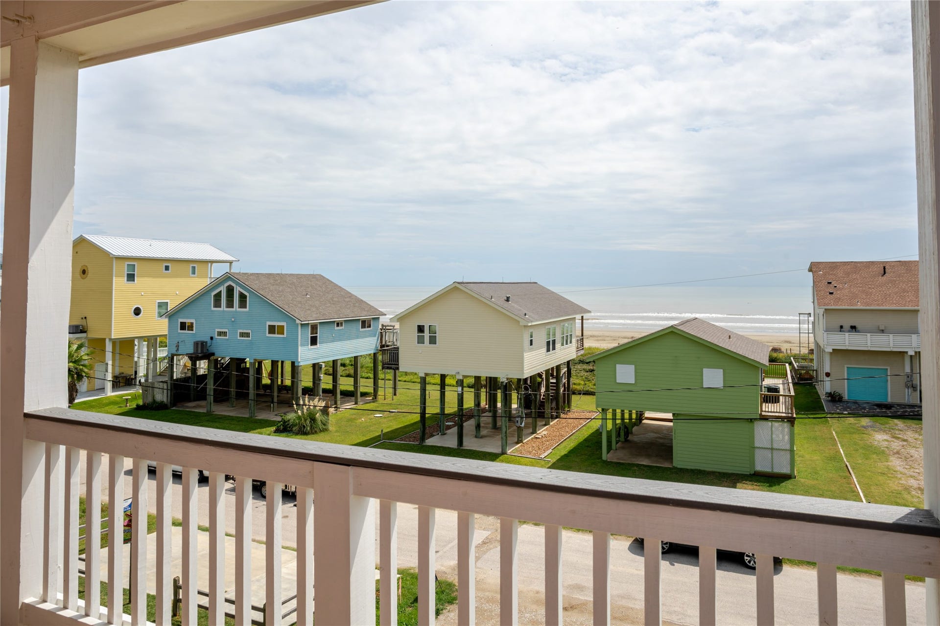 17518 Bristow Drive, Galveston, TX 77554 Views of the Gulf. Families love this location, near everything yet at the beach. Don't worry, be happ!