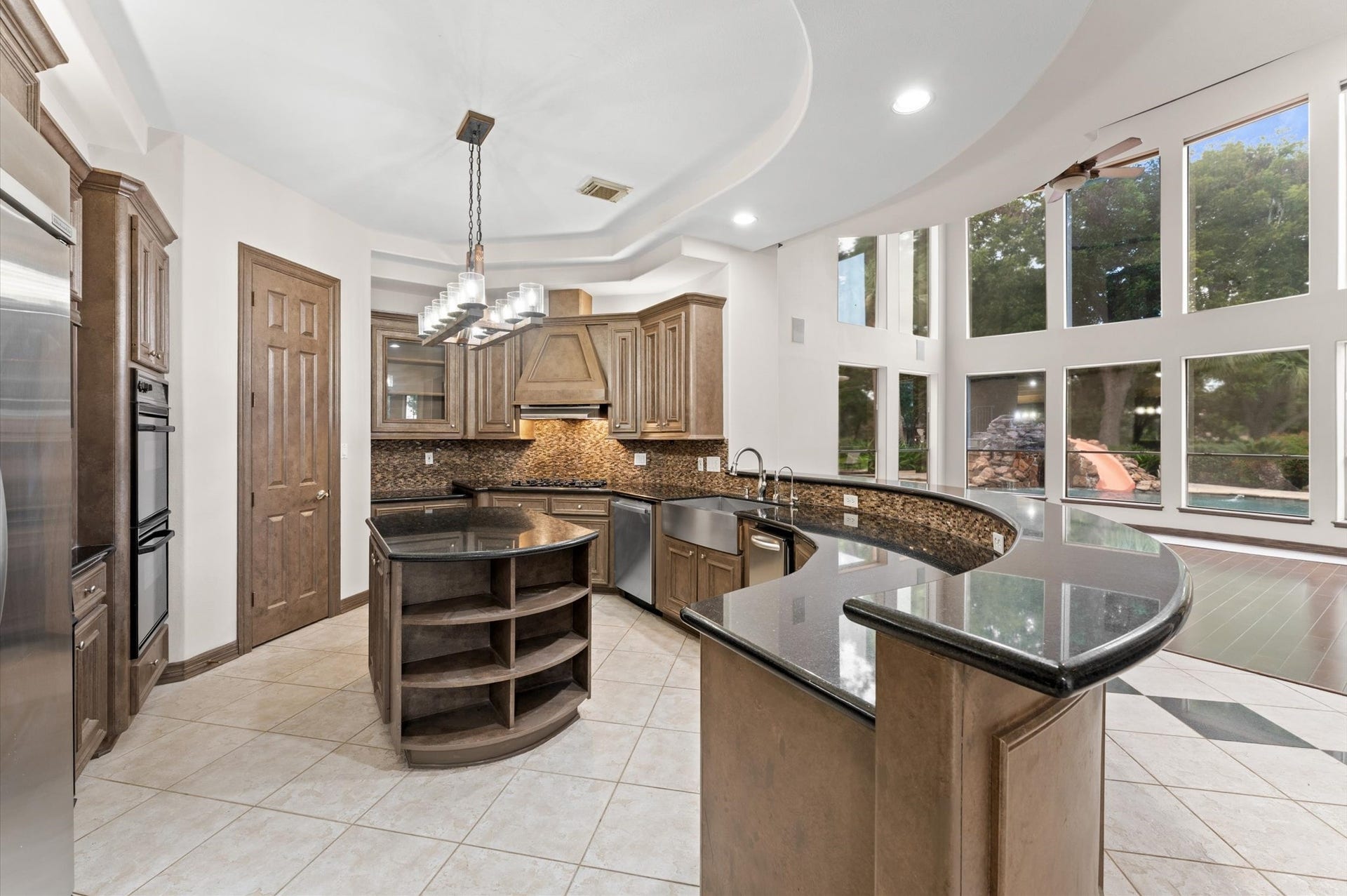 1830 Forest Gate Circle, Sugar Land, TX 77479 1830 Forest Gate Circle, Sugar Land, TX 77479