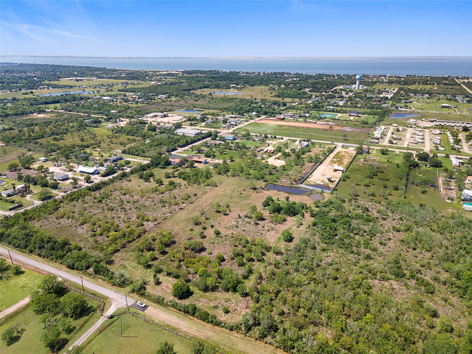 2360 Avenue L, San Leon, TX 77539 2360 Avenue L, San Leon, TX 77539