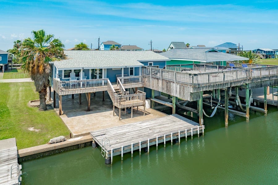 Property photo for 207 Galleon, Freeport, TX